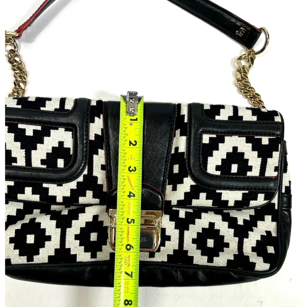 L.A.M.B Gwen‎ Stefani Black White Chain Shoulder Clutch Bag Edinburgh McGregor
